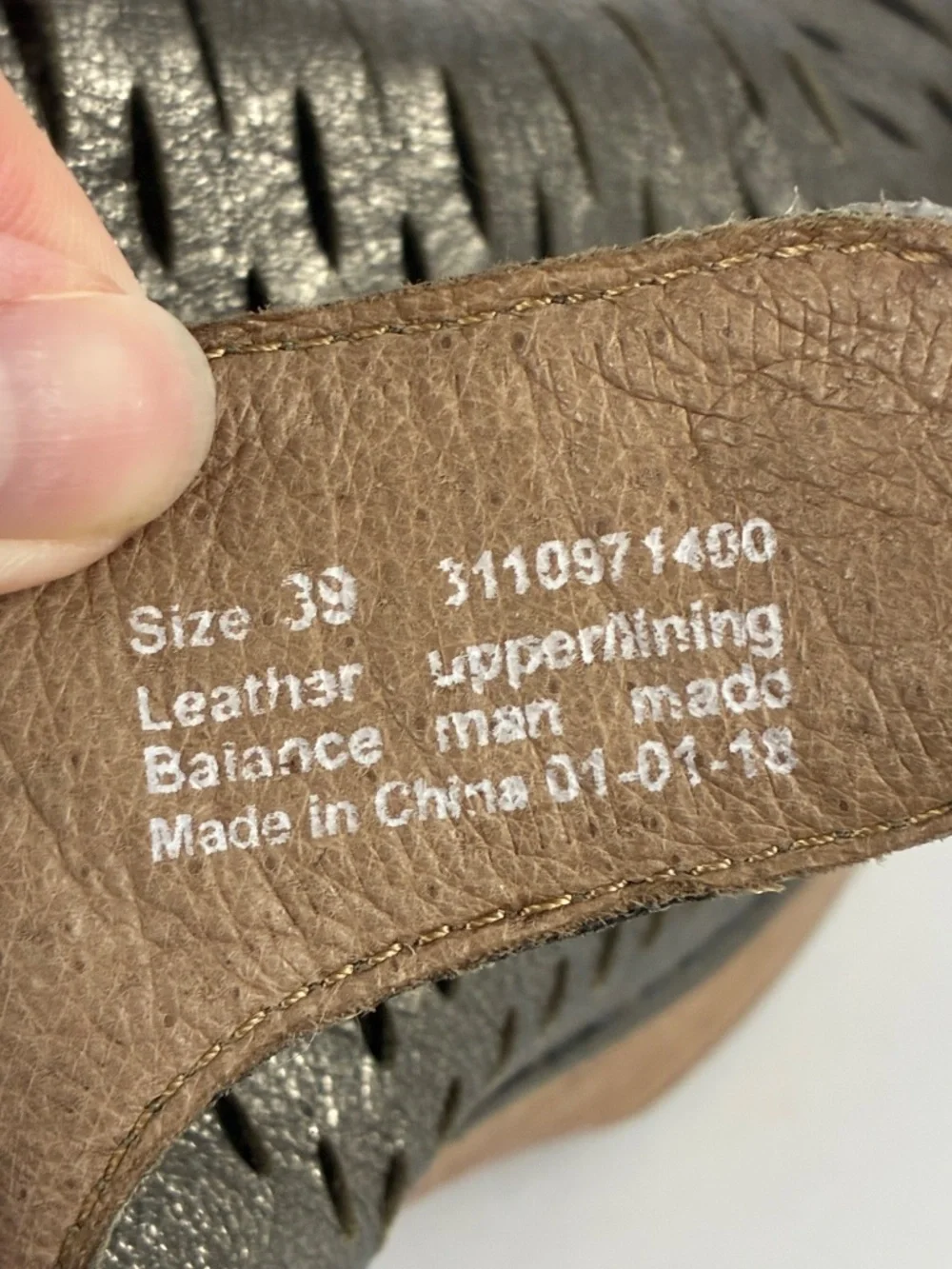 Dansko Danae Bronze Platform Sandals 8.5 9 Metallic Pewter Perforated Mules Clog